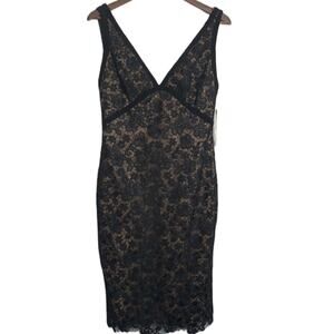 Monique Lhuillier Black Floral Lace Bodycon Dress Sz 8